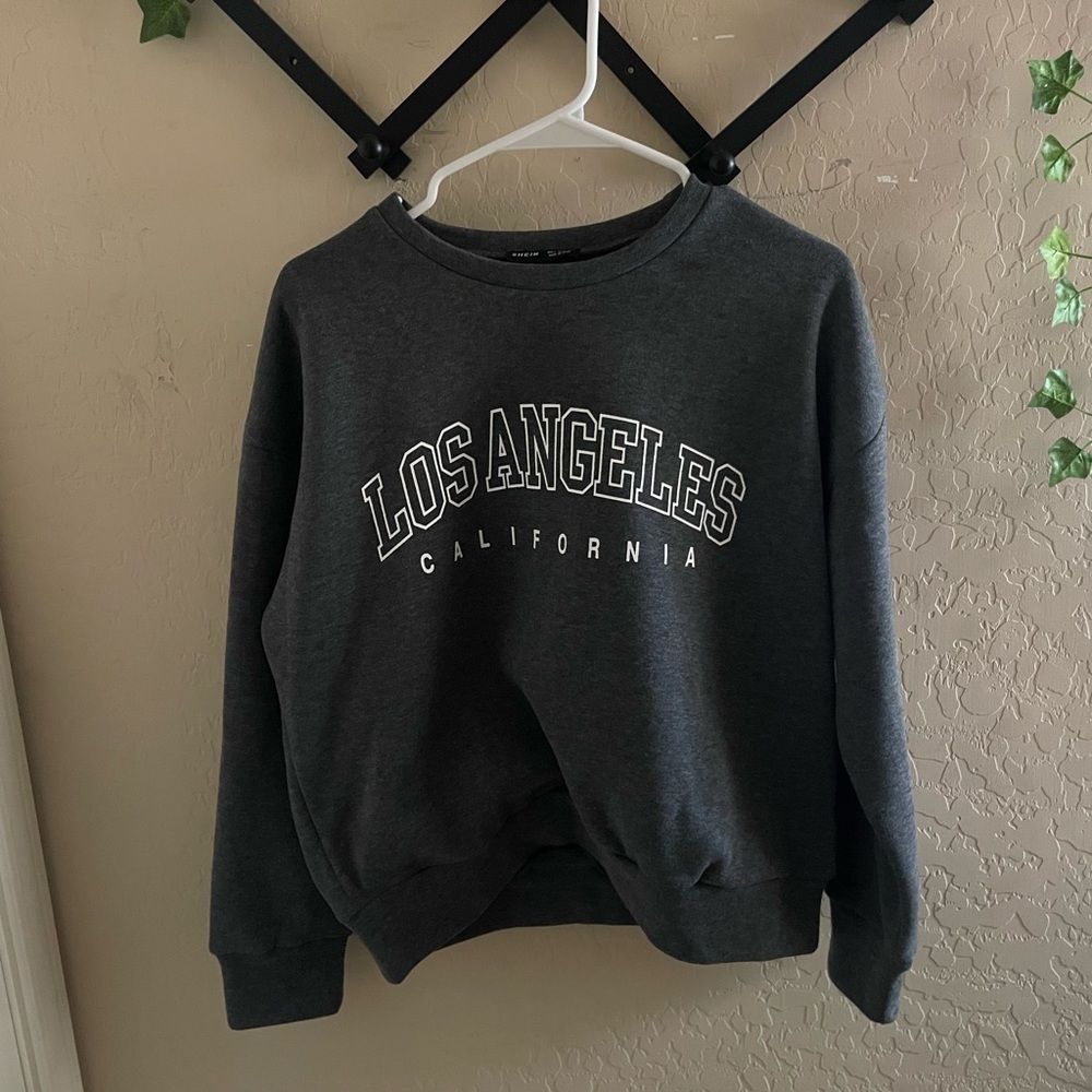 Los Angeles Graphic Long Sleeve